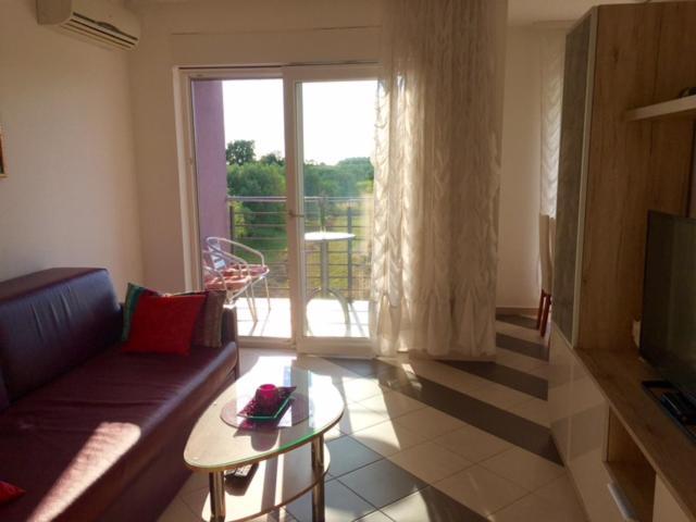 Apartment Mirella Umag Exterior photo
